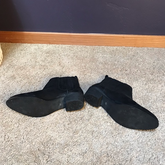 Black Steve madden booties!! - Picture 7 of 7